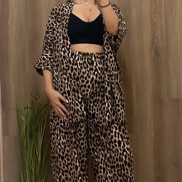 Leopard set